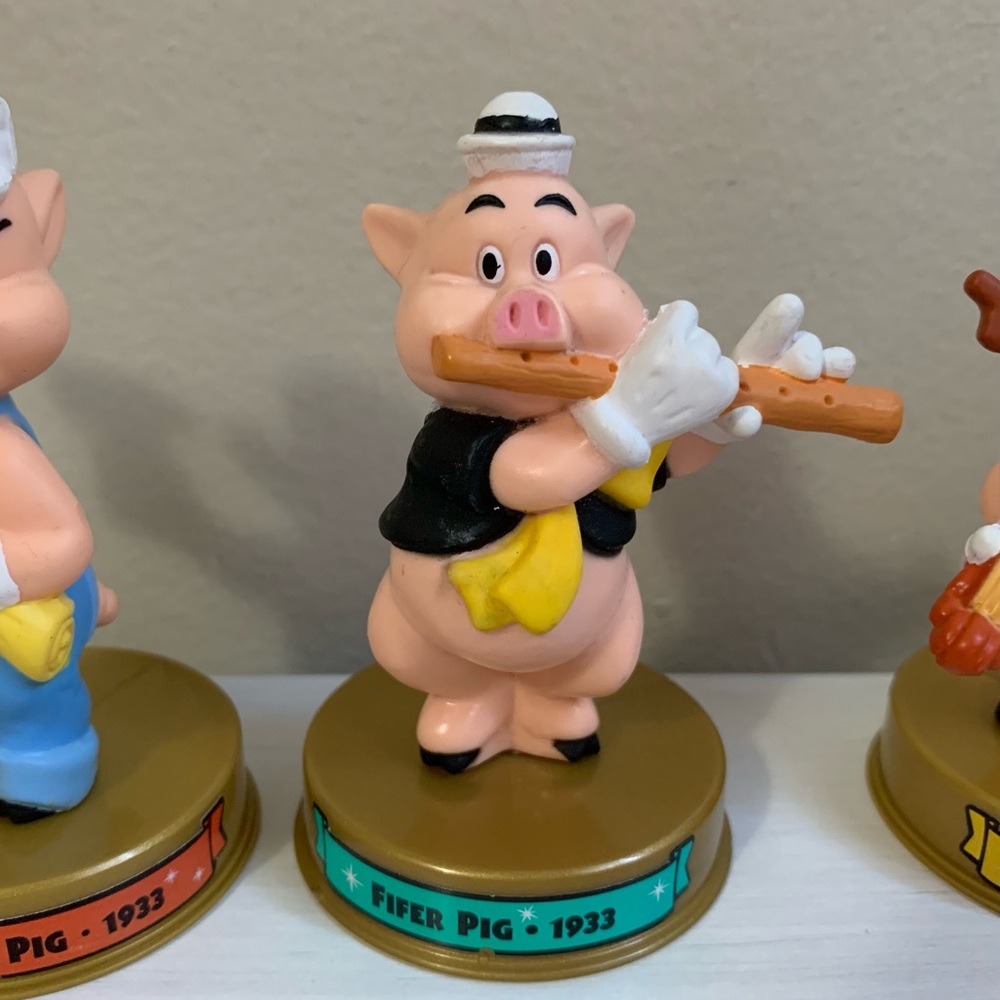 McDonald’s Toys 2002 Disney 100 years of Magic Three Little Pigs & Wolf Figures - Picture 3 of 11